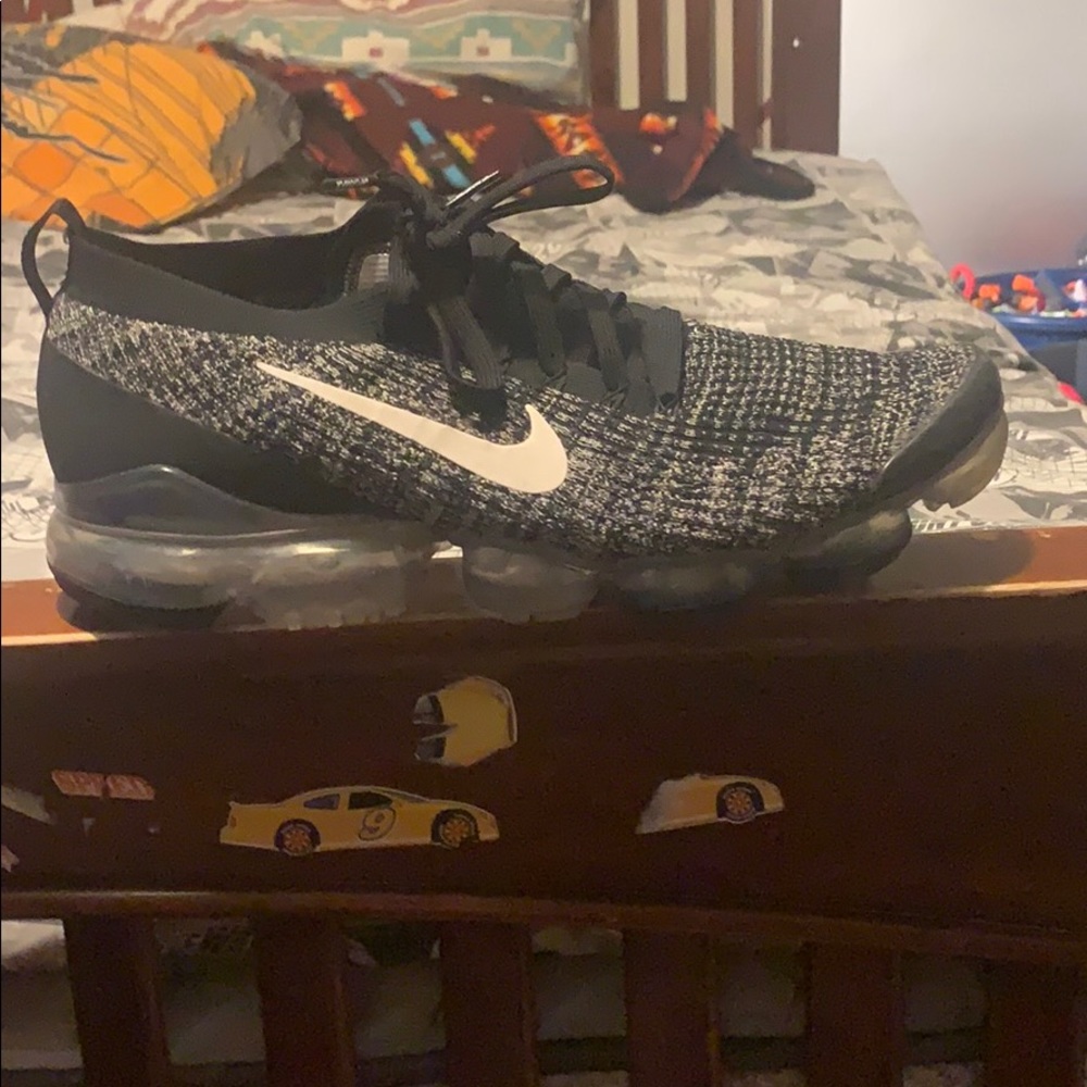 Meet your Posher, Aiden